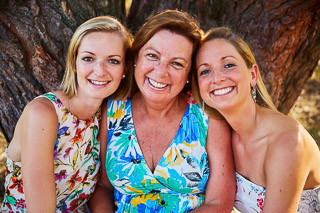 Foto uit de familiereportage van Kara, Tahnee en Marianne door familiefotograaf Jorick Michiels