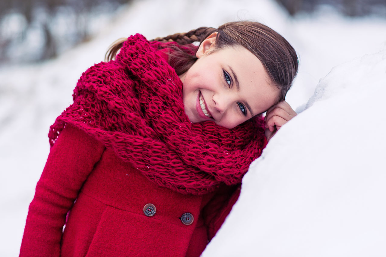 Foto uit de familiereportage van Sneeuwpret met Pauline door familiefotograaf Jorick Michiels