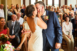 Foto uit de huwelijksreportage van Evelyn en Kevin door huwelijksfotograaf Jorick Michiels
