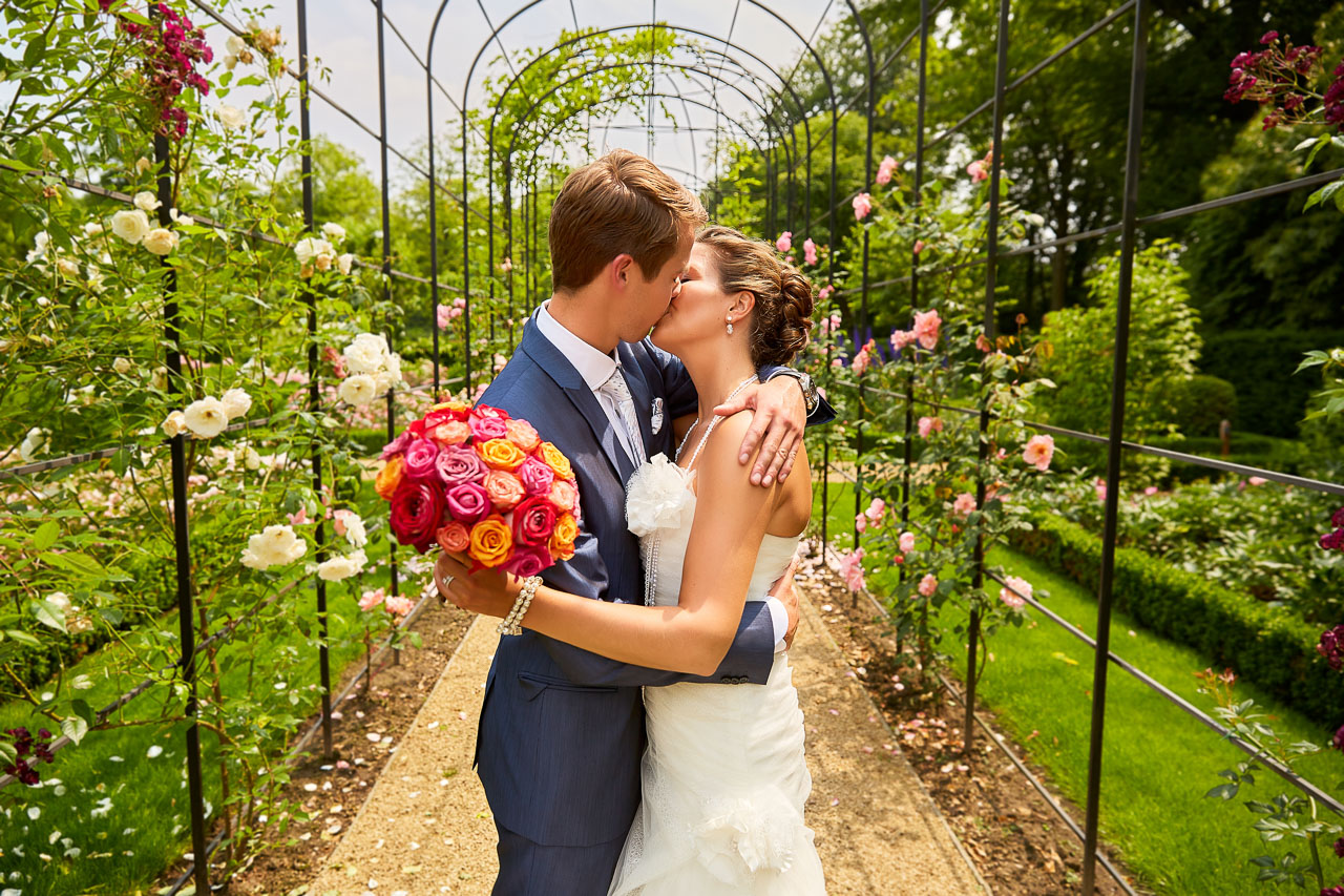Foto uit de huwelijksreportage van Joëlle en Thomas door huwelijksfotograaf Jorick Michiels