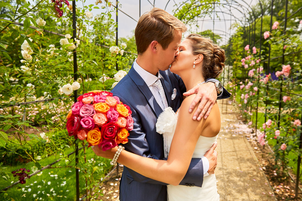 Foto uit de huwelijksreportage van Joëlle en Thomas door huwelijksfotograaf Jorick Michiels