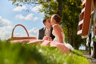 Foto uit de huwelijksreportage van Justine en Jonas door huwelijksfotograaf Jorick Michiels