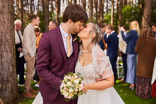 Foto uit de huwelijksreportage van Kiana en Yorick door huwelijksfotograaf Jorick Michiels