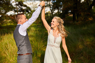 Foto uit de huwelijksreportage van Liesbeth en Kevin door huwelijksfotograaf Jorick Michiels