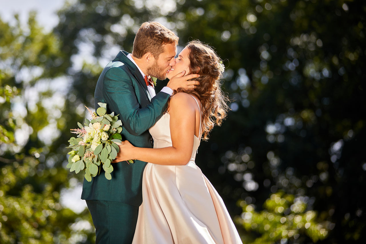 Foto uit de huwelijksreportage van Sanne en Wout door huwelijksfotograaf Jorick Michiels