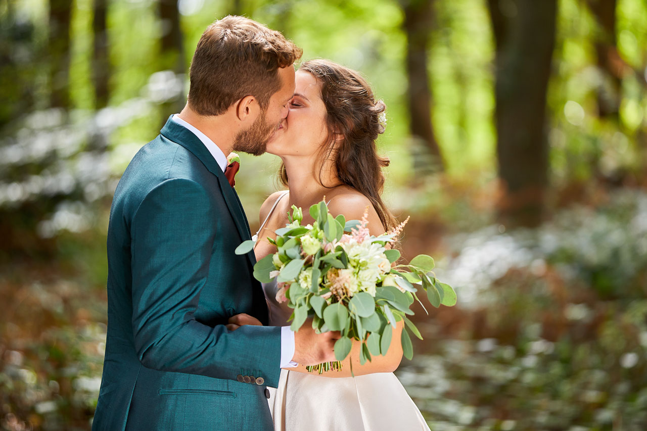 Foto uit de huwelijksreportage van Sanne en Wout door huwelijksfotograaf Jorick Michiels