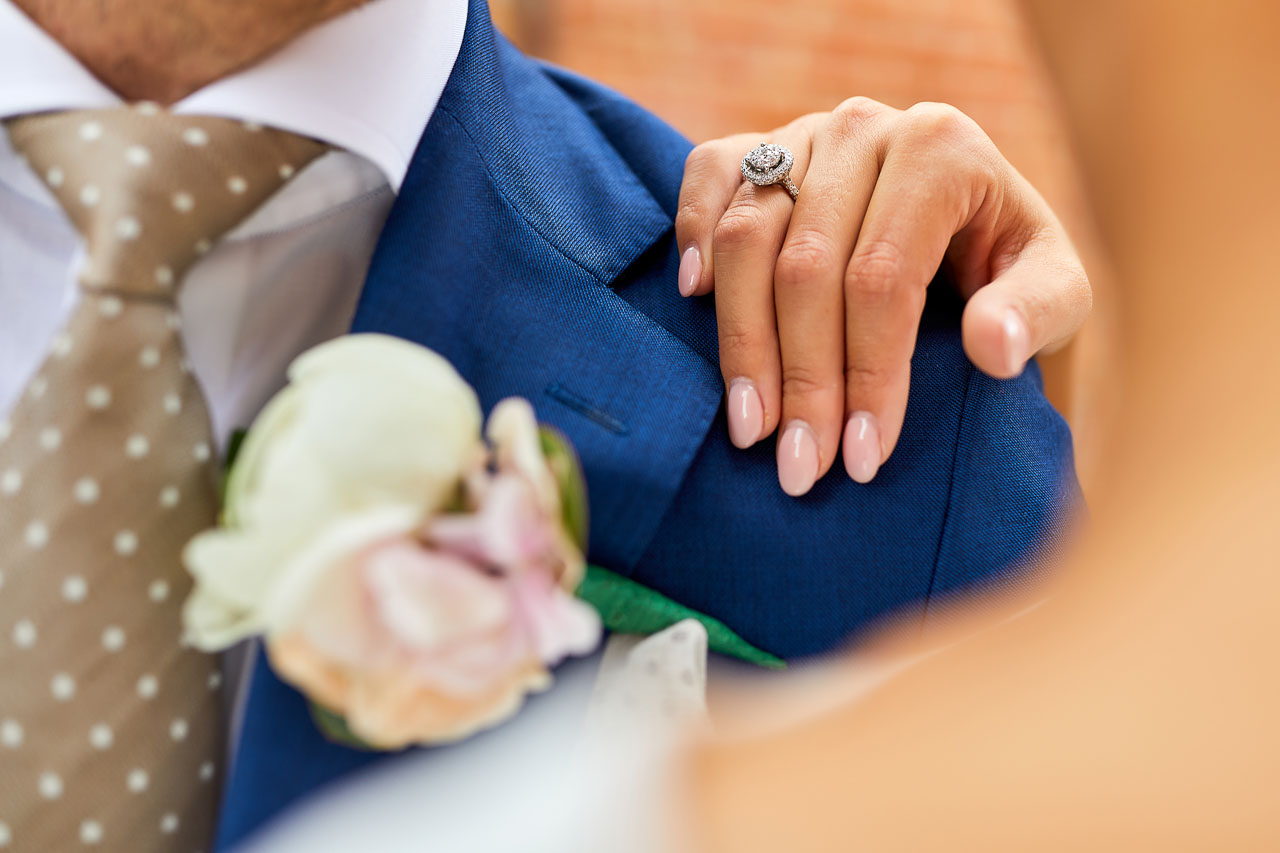 Foto uit de huwelijksreportage van Sofie en Danny door huwelijksfotograaf Jorick Michiels