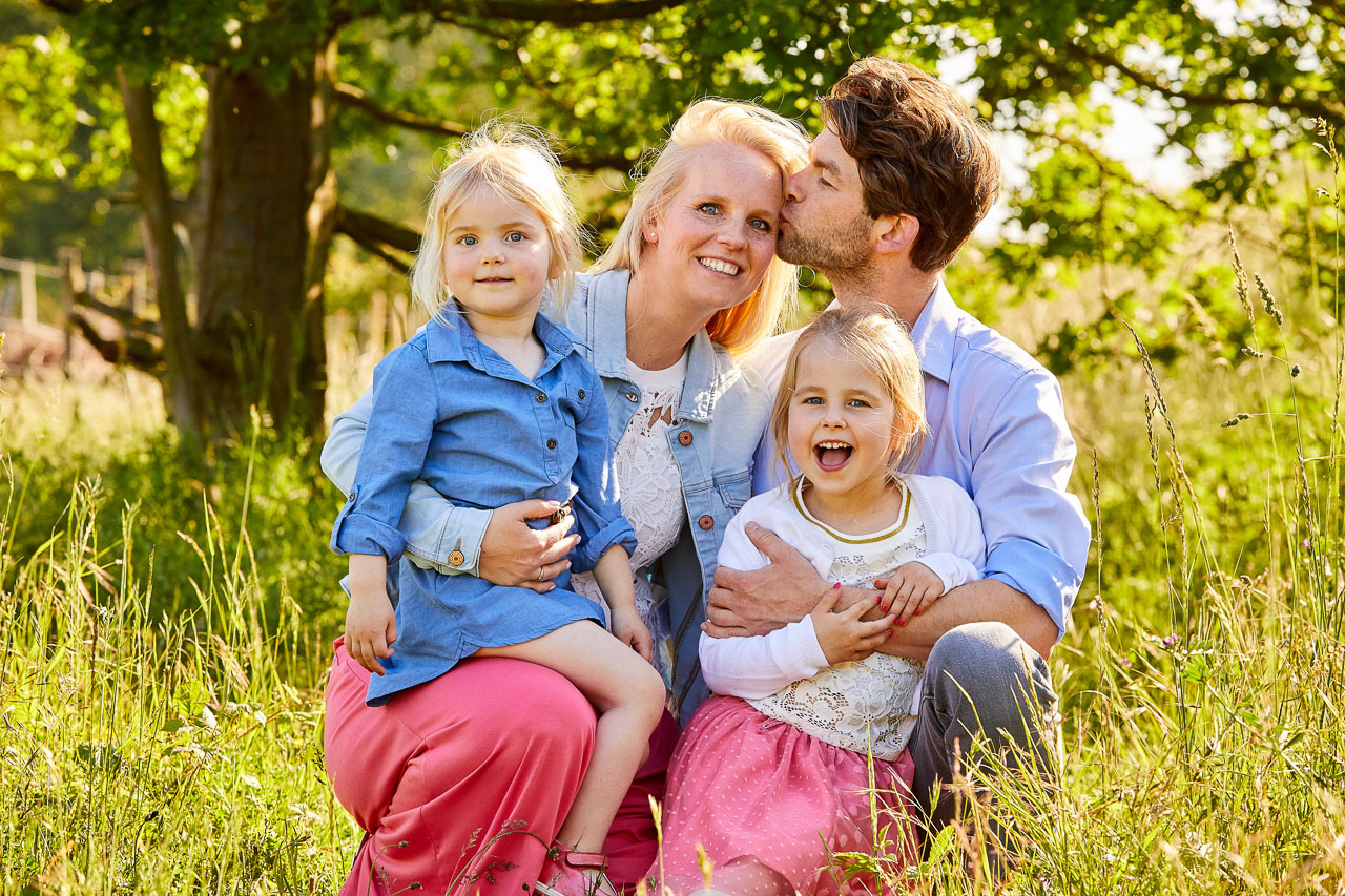 Foto bij het verhaal van Conny, Steven, Lente en Amber, door familiefotograaf Jorick Michiels