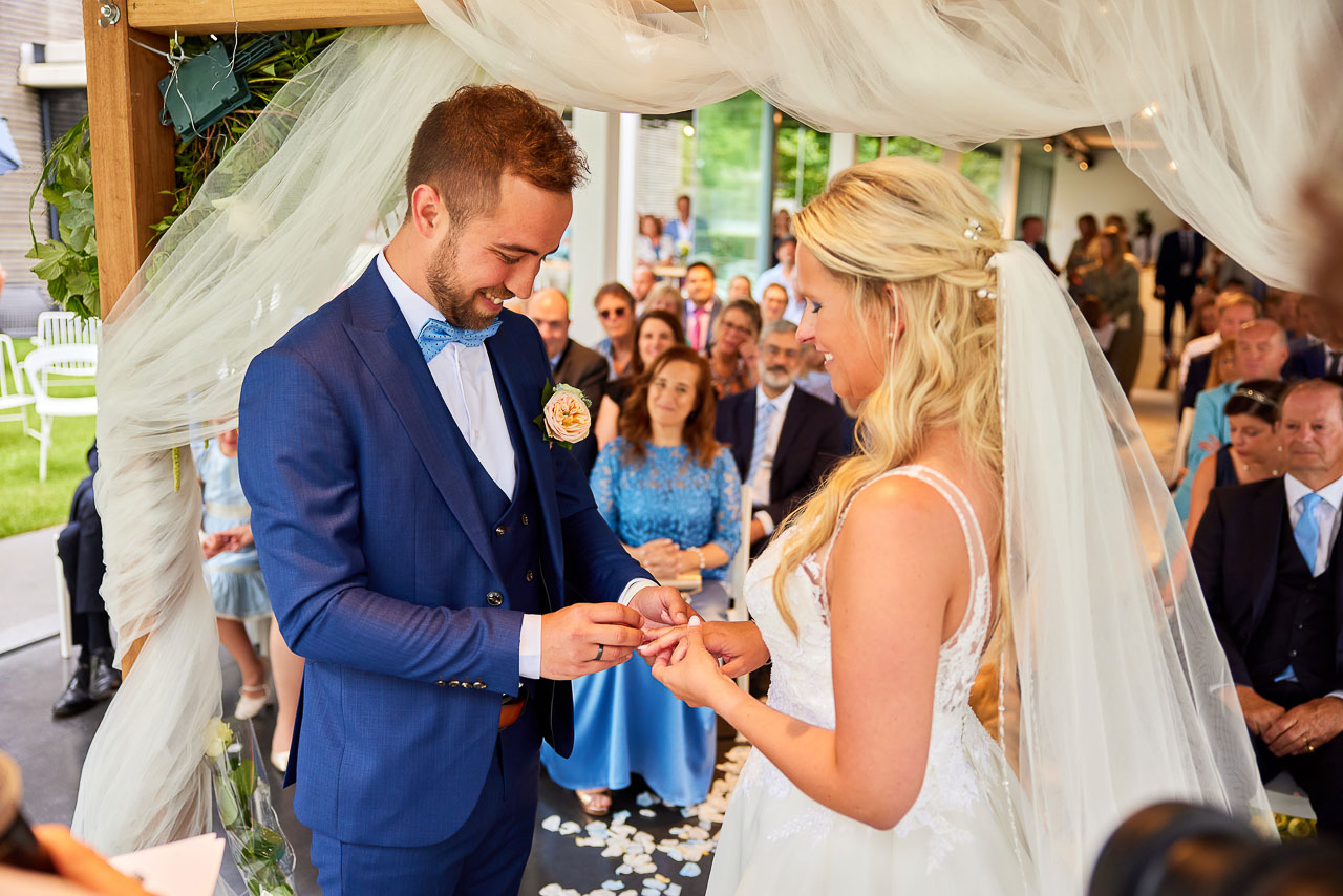 Foto bij het verhaal van Aurélie en Eduardo, door huwelijksfotograaf Jorick Michiels