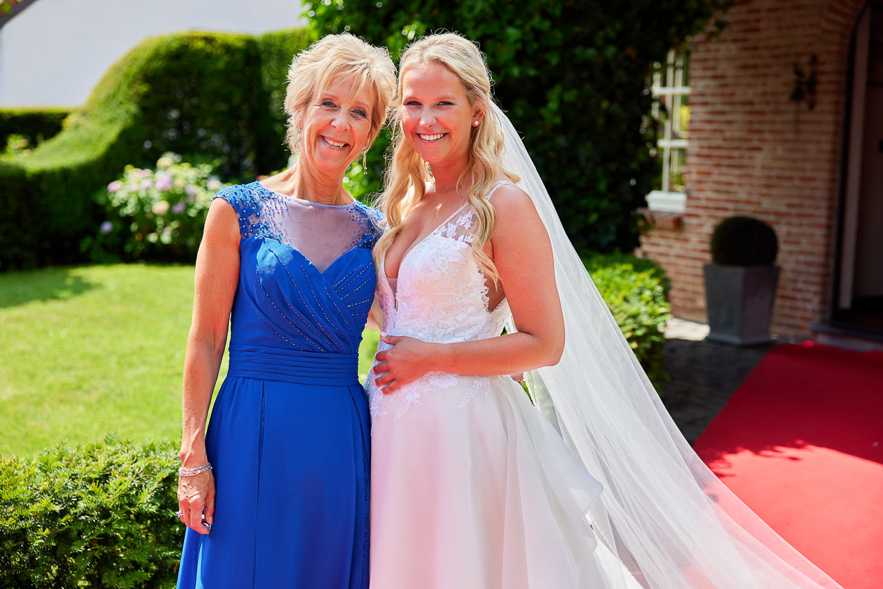 Foto bij het verhaal van Aurélie en Eduardo, door huwelijksfotograaf Jorick Michiels
