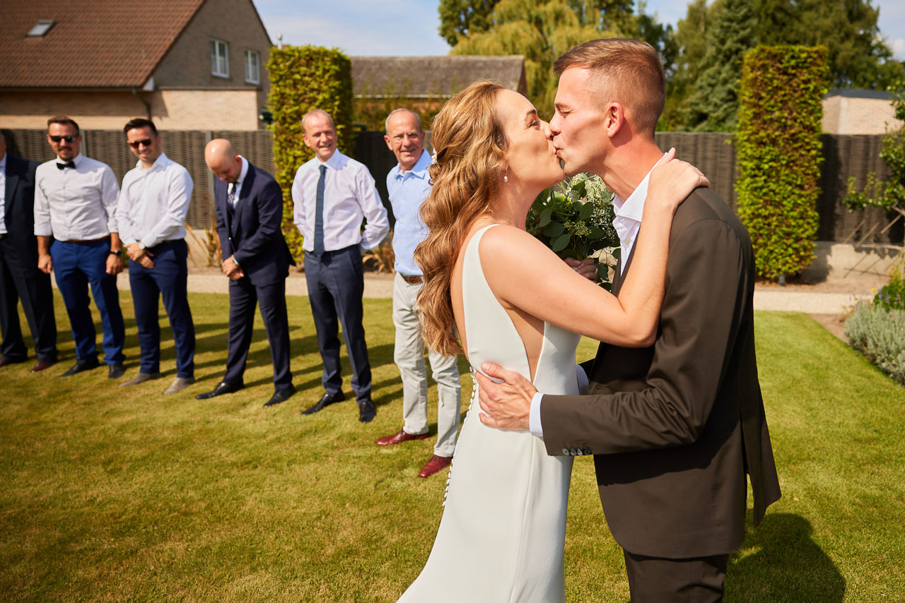 Foto bij het verhaal van Shana en Dieter, door huwelijksfotograaf Jorick Michiels