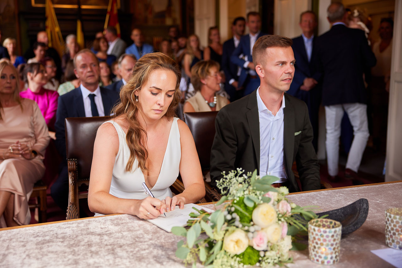 Foto bij het verhaal van Shana en Dieter, door huwelijksfotograaf Jorick Michiels