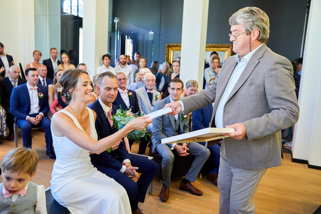 Foto bij het verhaal van Dominique en Kevin, door huwelijksfotograaf Jorick Michiels