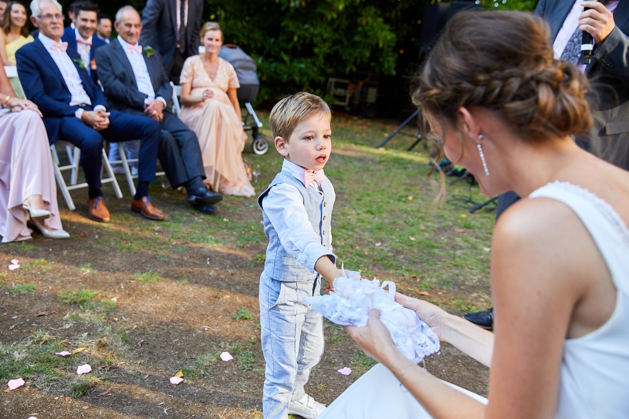Foto bij het verhaal van Dominique en Kevin, door huwelijksfotograaf Jorick Michiels