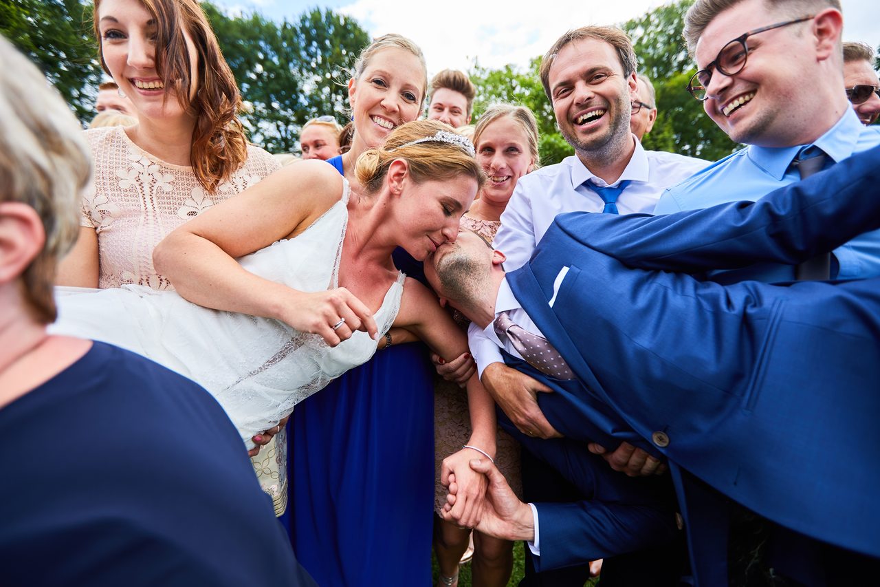 Foto bij het verhaal van Britt en Jorn, door huwelijksfotograaf Jorick Michiels