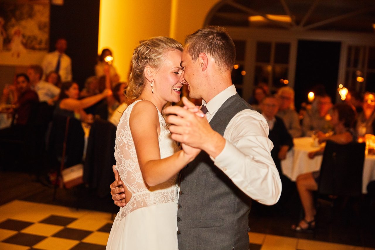 Foto bij het verhaal van Liesbeth en Kevin, door huwelijksfotograaf Jorick Michiels