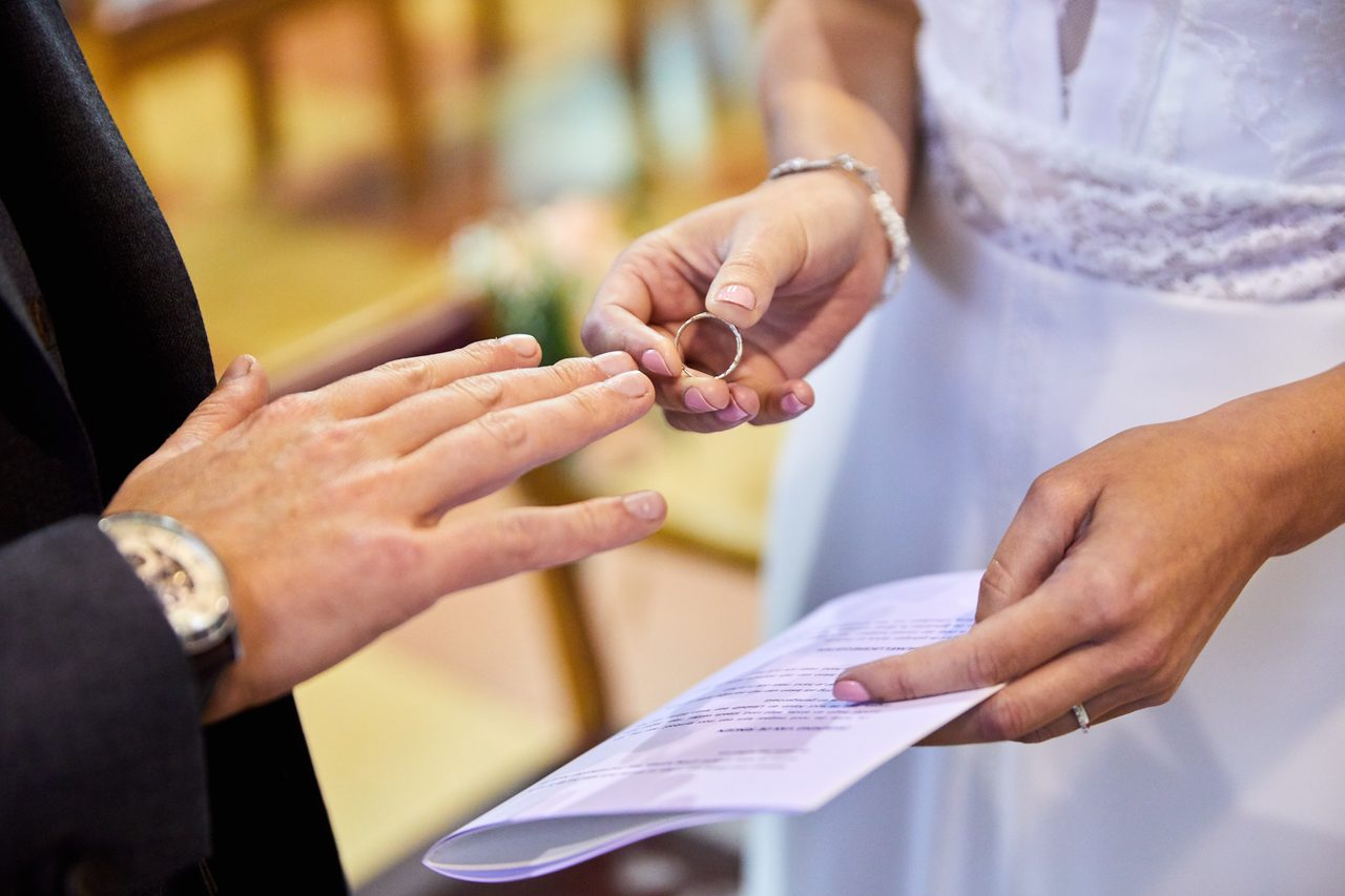 Foto bij het verhaal van Liesbeth en Kevin, door huwelijksfotograaf Jorick Michiels