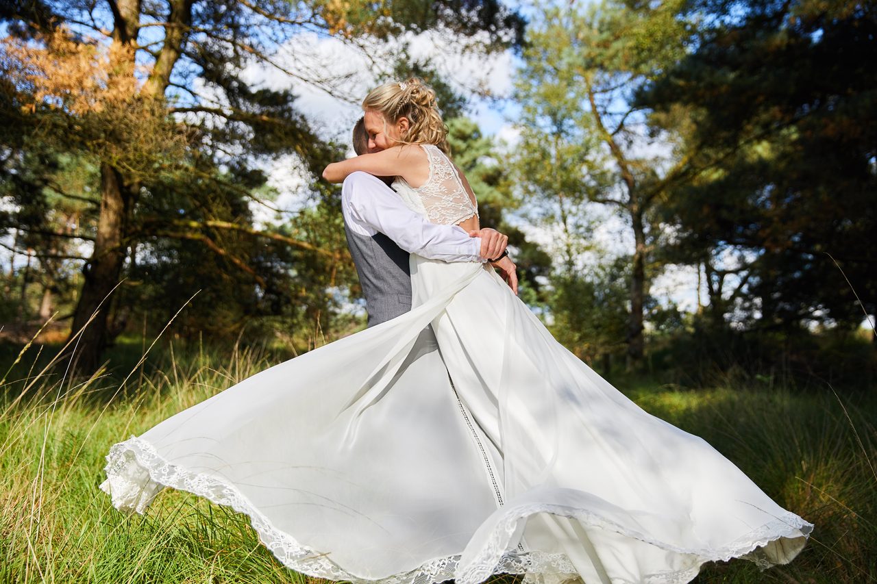 Foto bij het verhaal van Liesbeth en Kevin, door huwelijksfotograaf Jorick Michiels