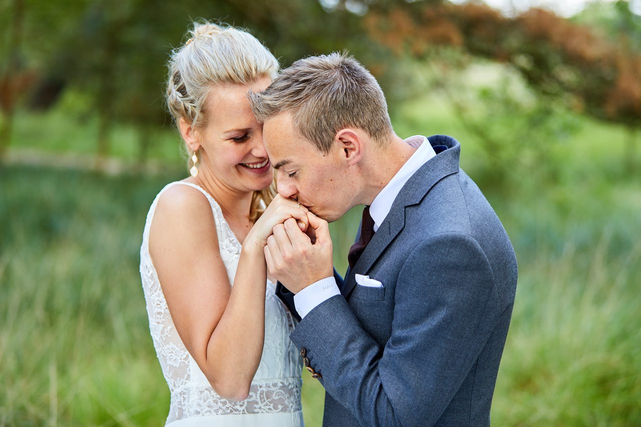 Foto bij het verhaal van Liesbeth en Kevin, door huwelijksfotograaf Jorick Michiels