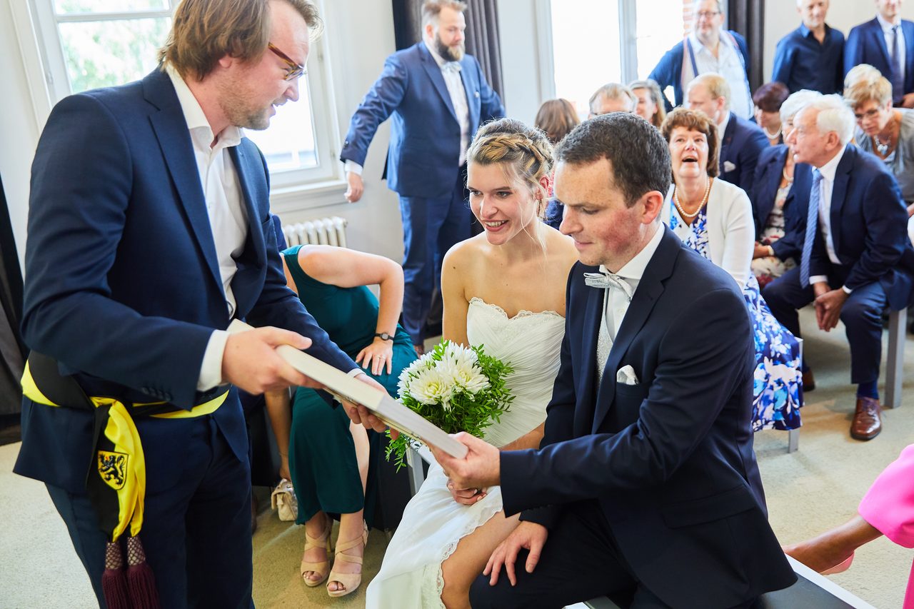 Foto bij het verhaal van Elske en Thomas, door huwelijksfotograaf Jorick Michiels