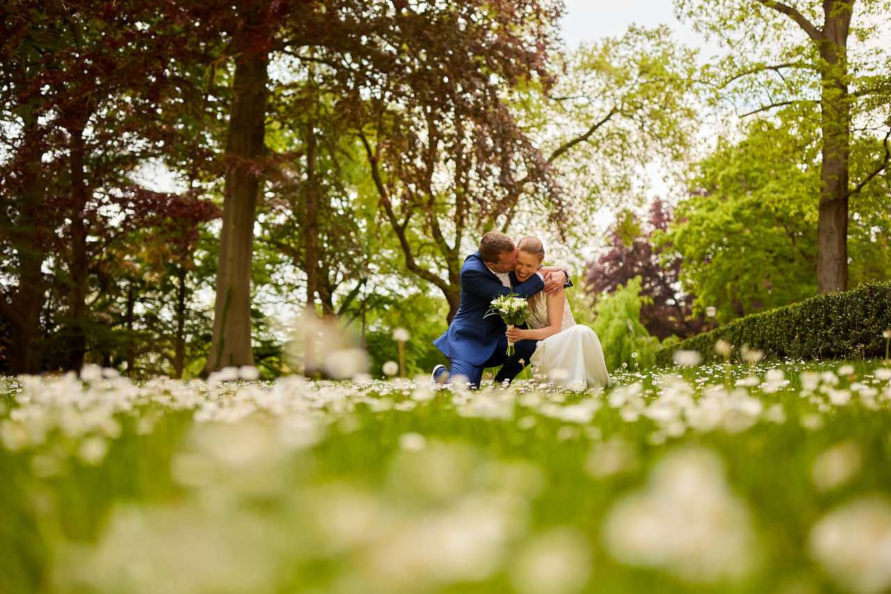 Foto bij het verhaal van Sofie en Maarten, door huwelijksfotograaf Jorick Michiels