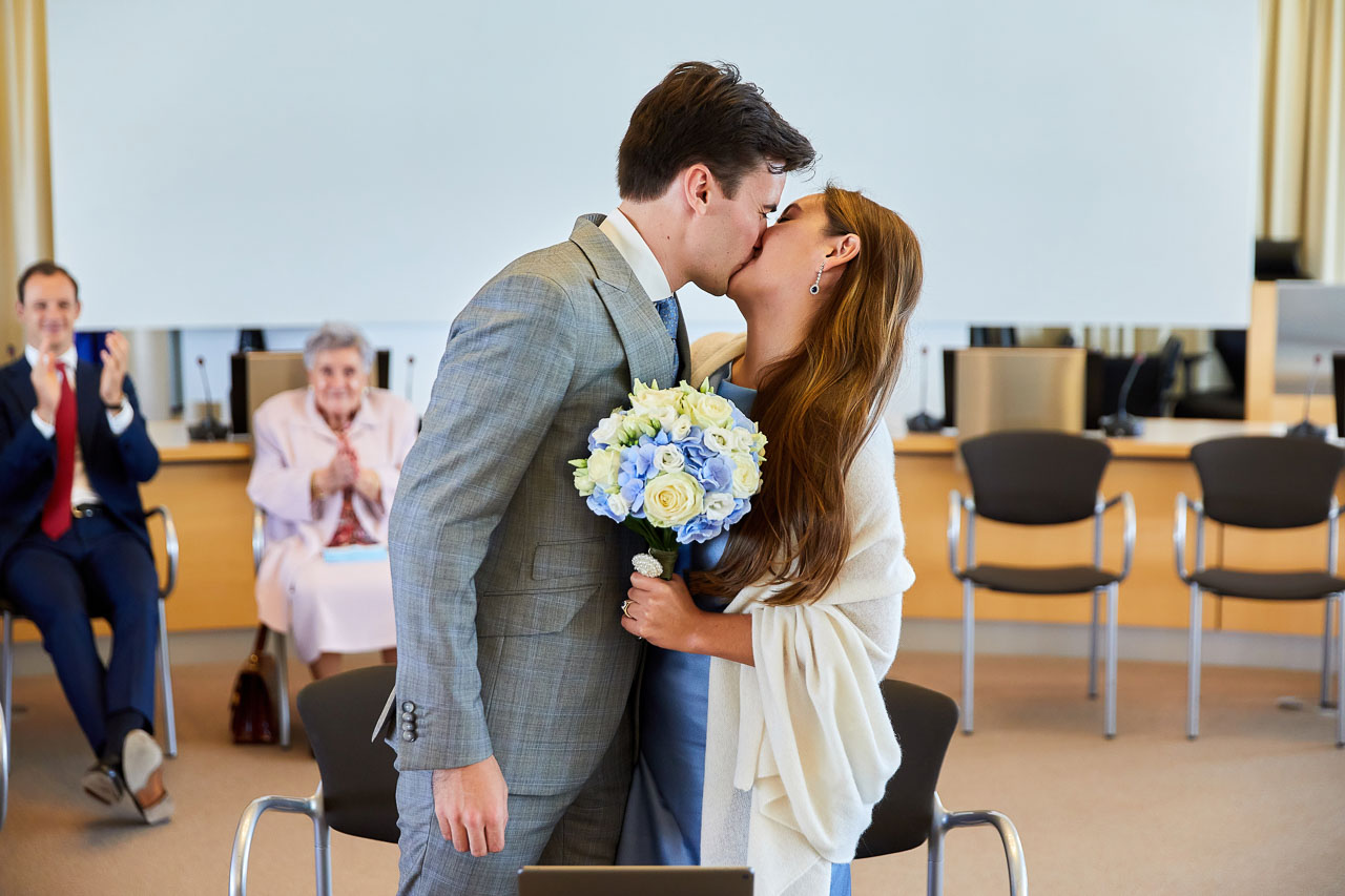 Foto bij het verhaal van Stefanie en Pieter-Jan, door huwelijksfotograaf Jorick Michiels