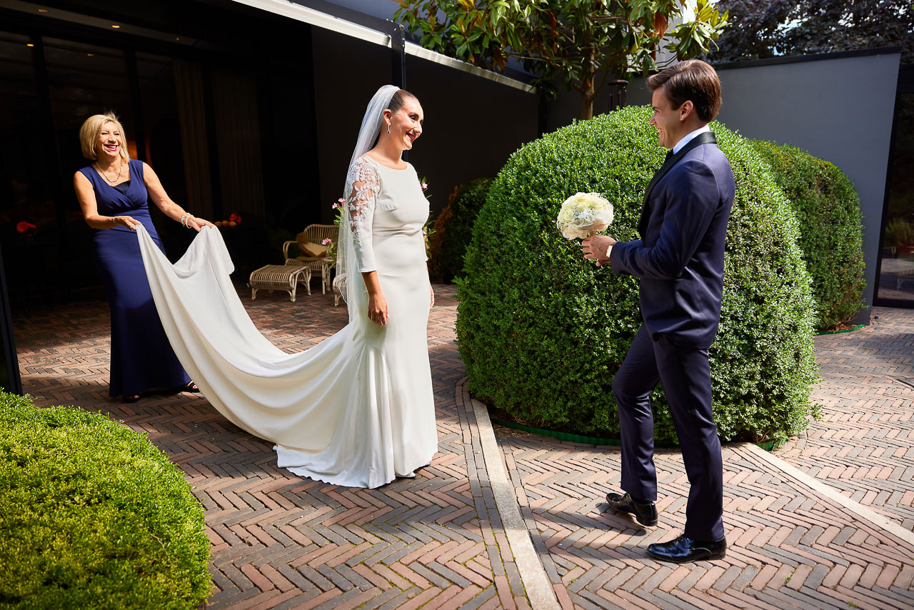 Foto bij het verhaal van Stefanie en Pieter-Jan, door huwelijksfotograaf Jorick Michiels