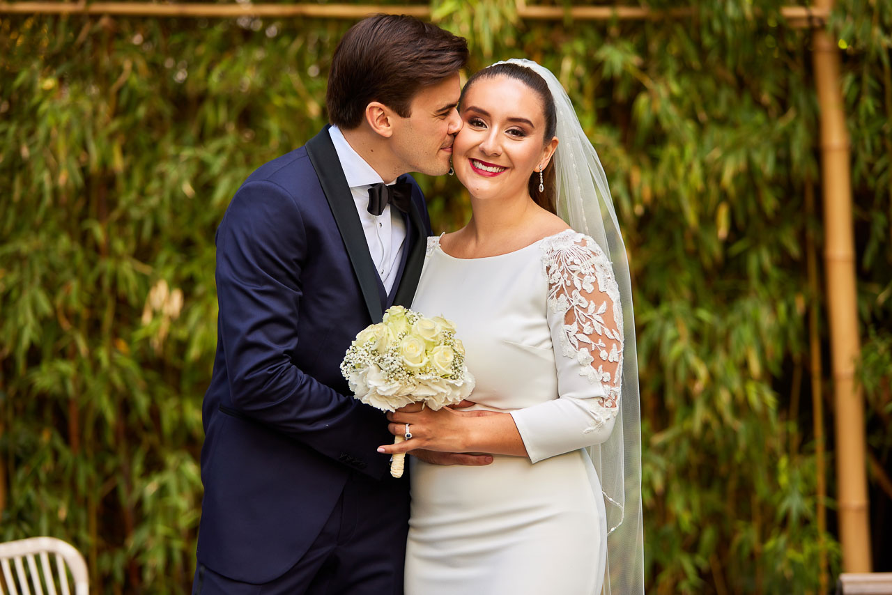 Foto bij het verhaal van Stefanie en Pieter-Jan, door huwelijksfotograaf Jorick Michiels