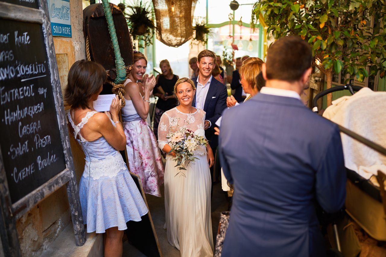 Foto bij het verhaal van Zoé en Yannick, door huwelijksfotograaf Jorick Michiels