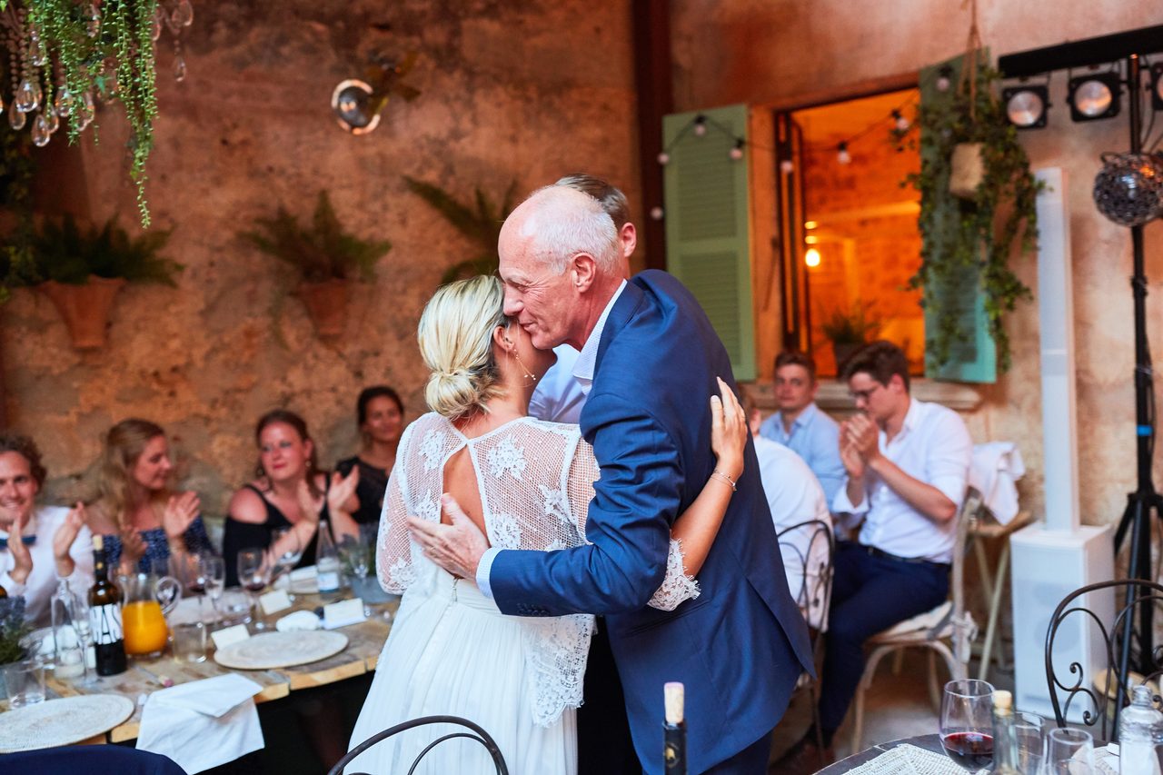 Foto bij het verhaal van Zoé en Yannick, door huwelijksfotograaf Jorick Michiels