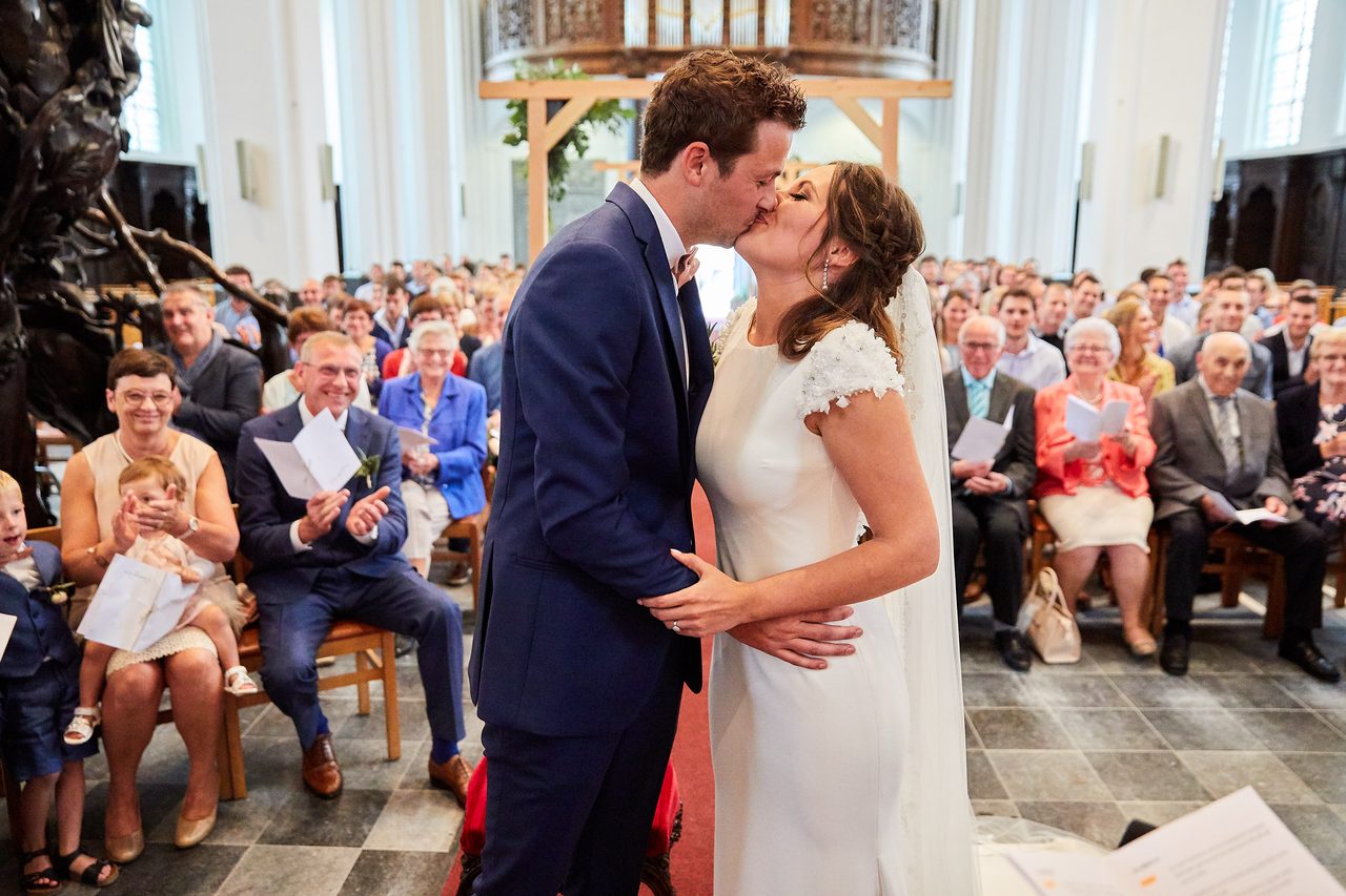 Foto bij het verhaal van Charissa en Joris, door huwelijksfotograaf Jorick Michiels