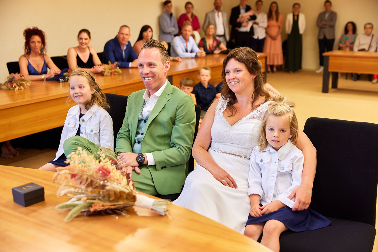 Foto bij het verhaal van Dorien en Hans, door huwelijksfotograaf Jorick Michiels