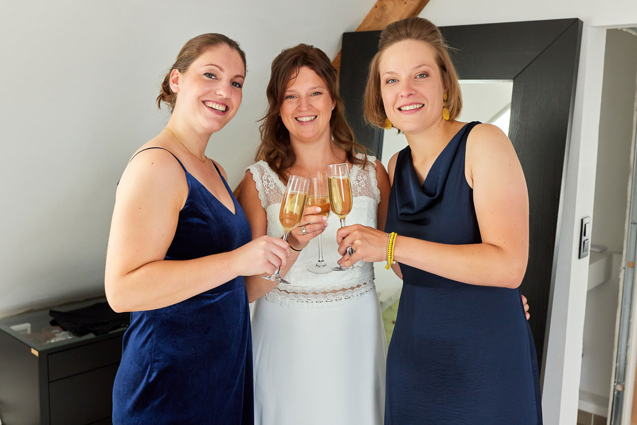 Foto bij het verhaal van Dorien en Hans, door huwelijksfotograaf Jorick Michiels
