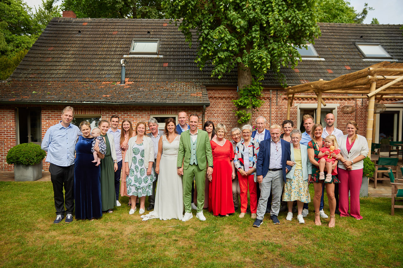 Foto bij het verhaal van Dorien en Hans, door huwelijksfotograaf Jorick Michiels