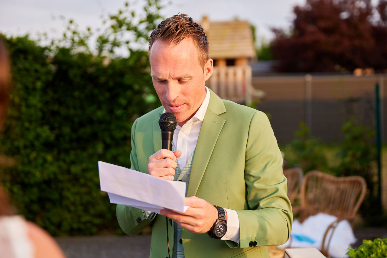 Foto bij het verhaal van Dorien en Hans, door huwelijksfotograaf Jorick Michiels
