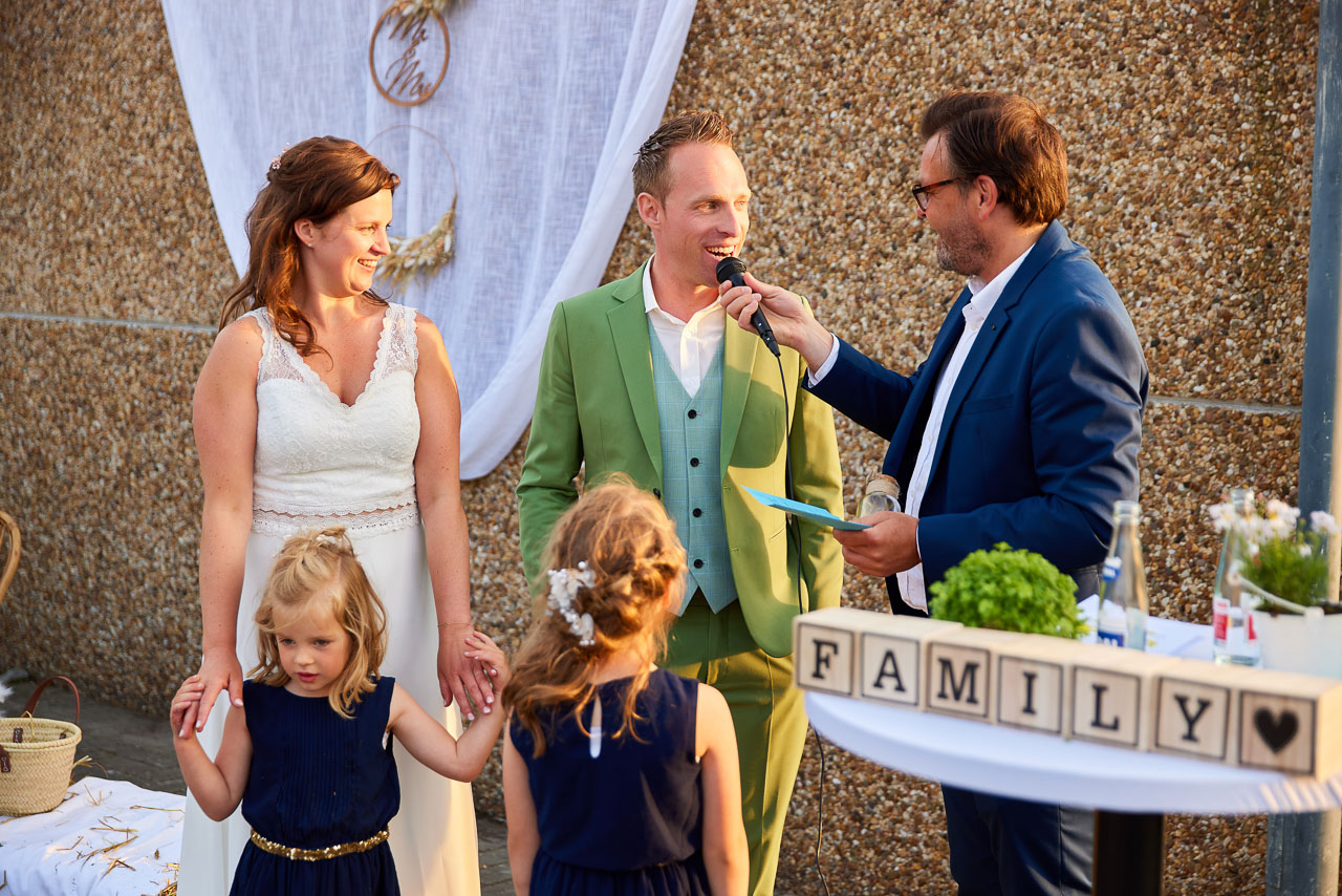 Foto bij het verhaal van Dorien en Hans, door huwelijksfotograaf Jorick Michiels