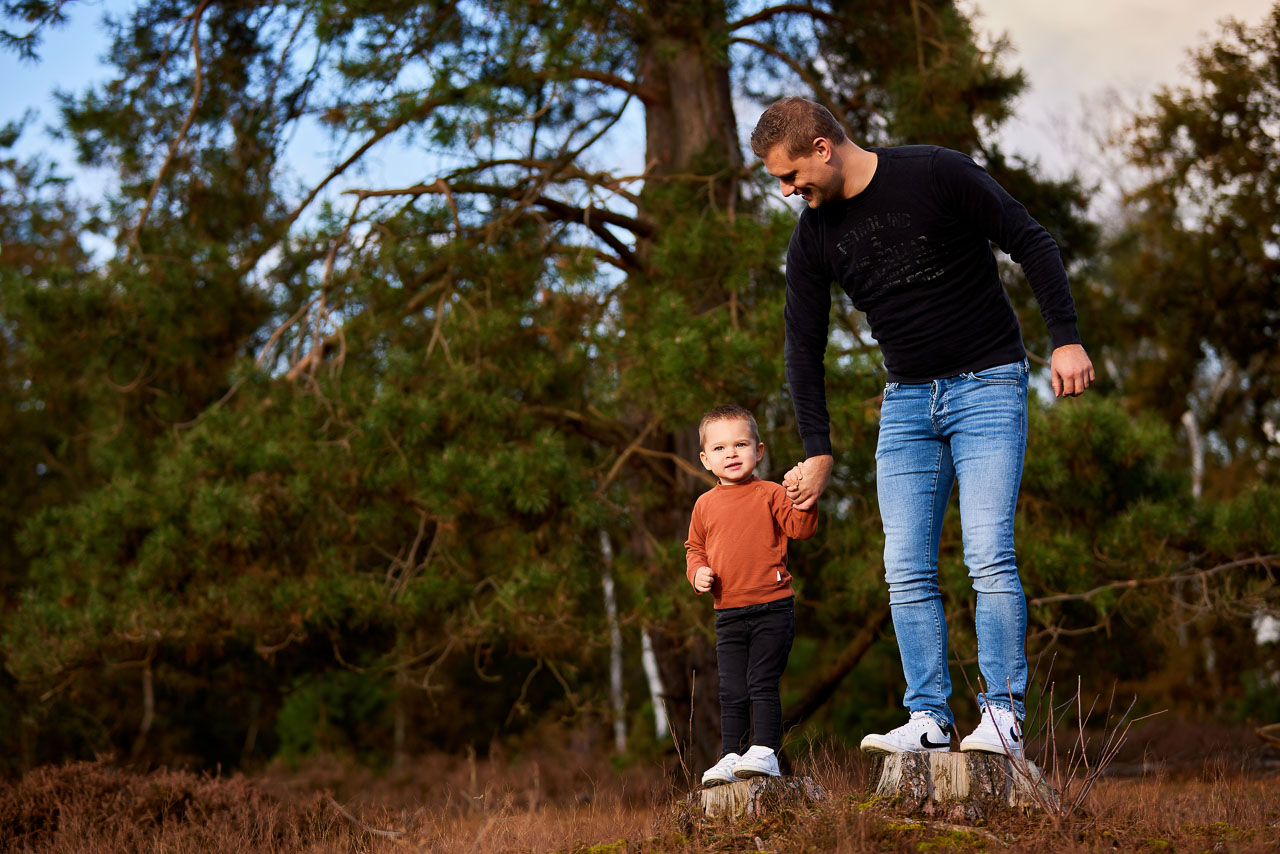 Foto bij het verhaal van Bo, Jorn en Leano, door familiefotograaf Jorick Michiels
