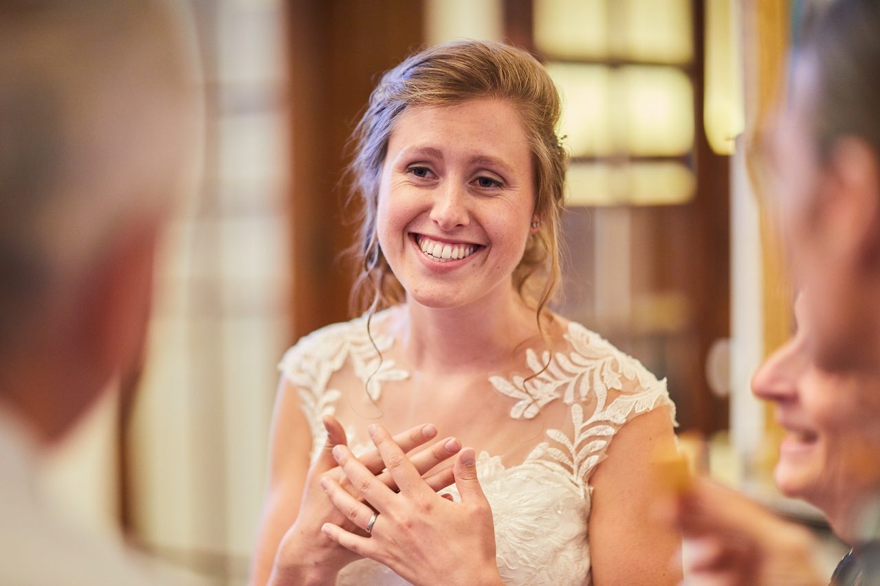 Foto bij het verhaal van Sofie en Lindsay, door huwelijksfotograaf Jorick Michiels