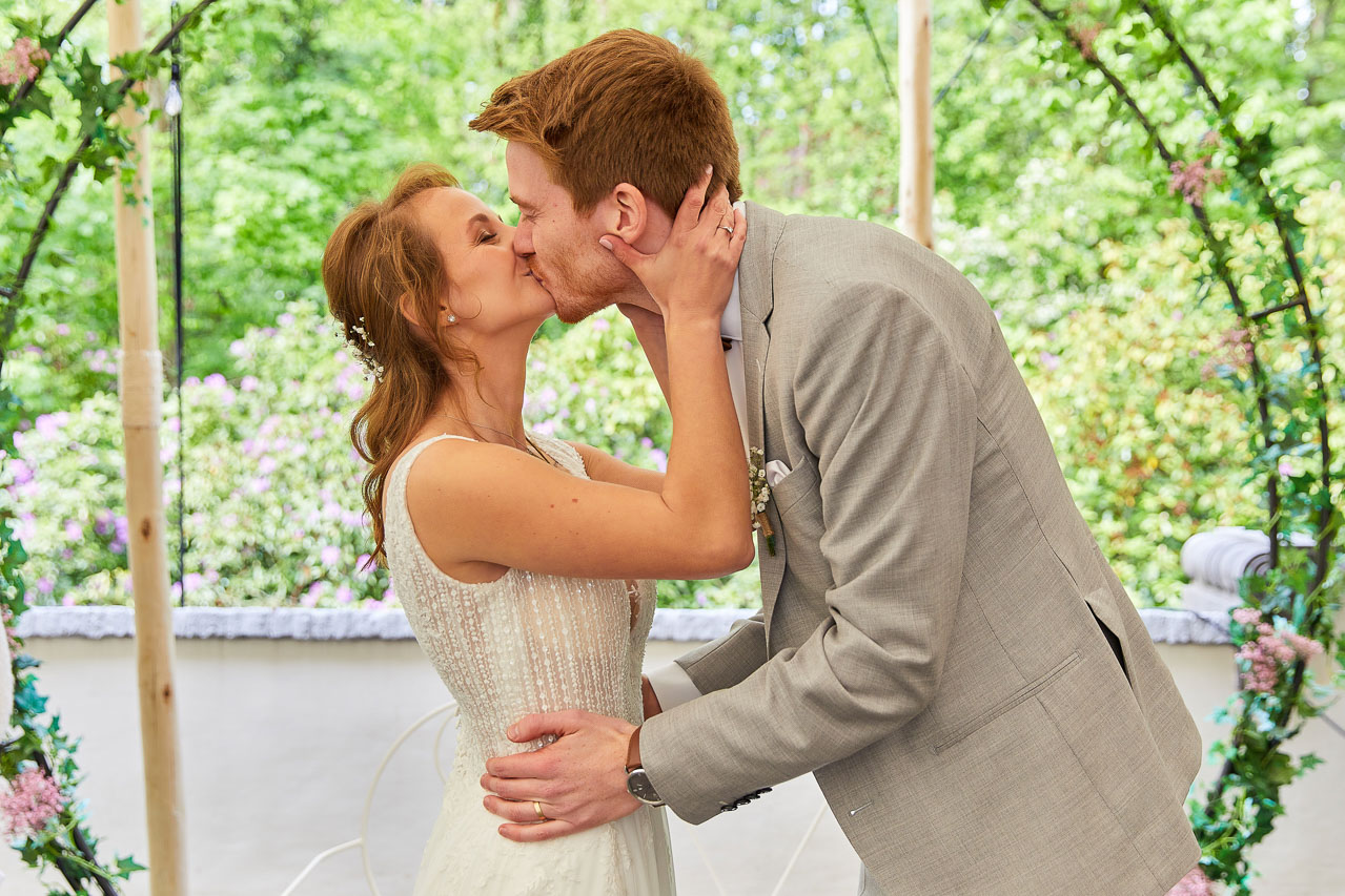 Foto bij het verhaal van Katrien en Elias, door huwelijksfotograaf Jorick Michiels