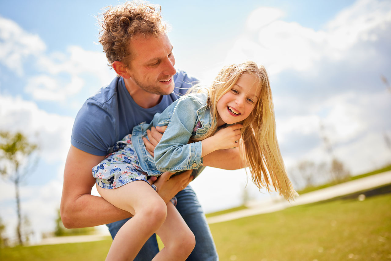Foto bij het verhaal van Iris, Michael en Elien, door familiefotograaf Jorick Michiels
