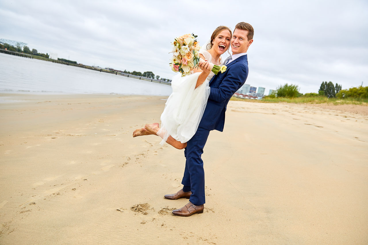 Foto bij het verhaal van Imke en Vincent, door huwelijksfotograaf Jorick Michiels
