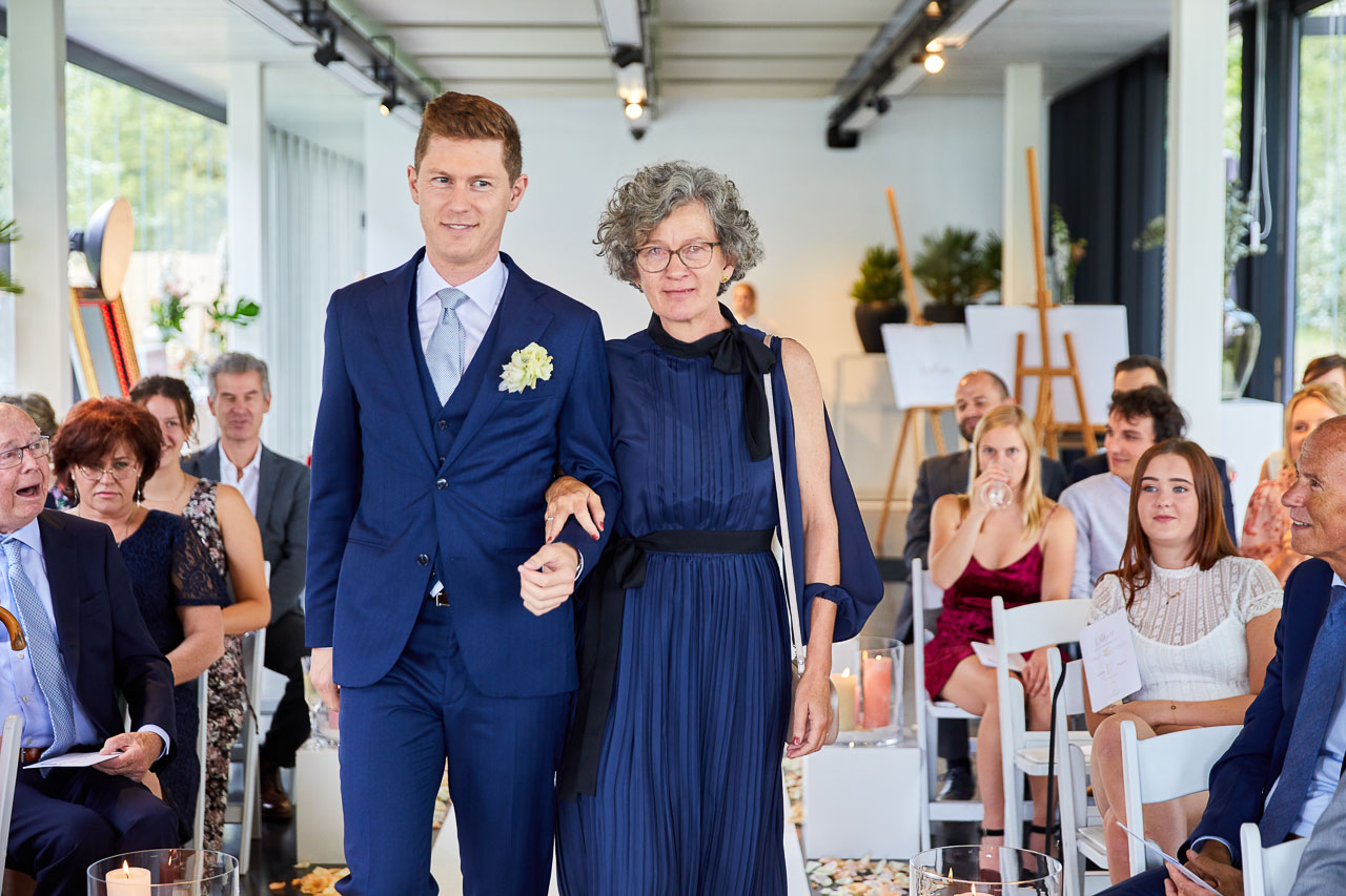 Foto bij het verhaal van Imke en Vincent, door huwelijksfotograaf Jorick Michiels