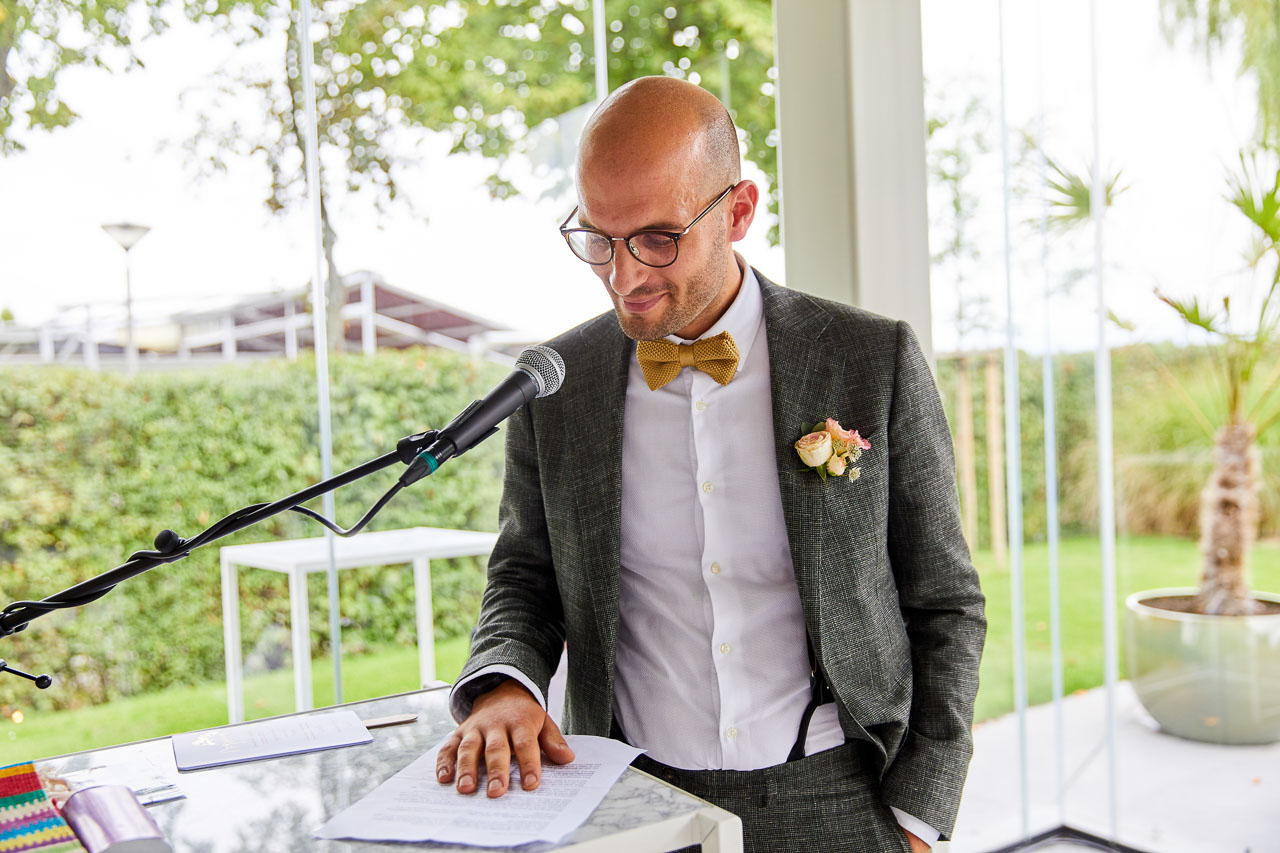 Foto bij het verhaal van Imke en Vincent, door huwelijksfotograaf Jorick Michiels