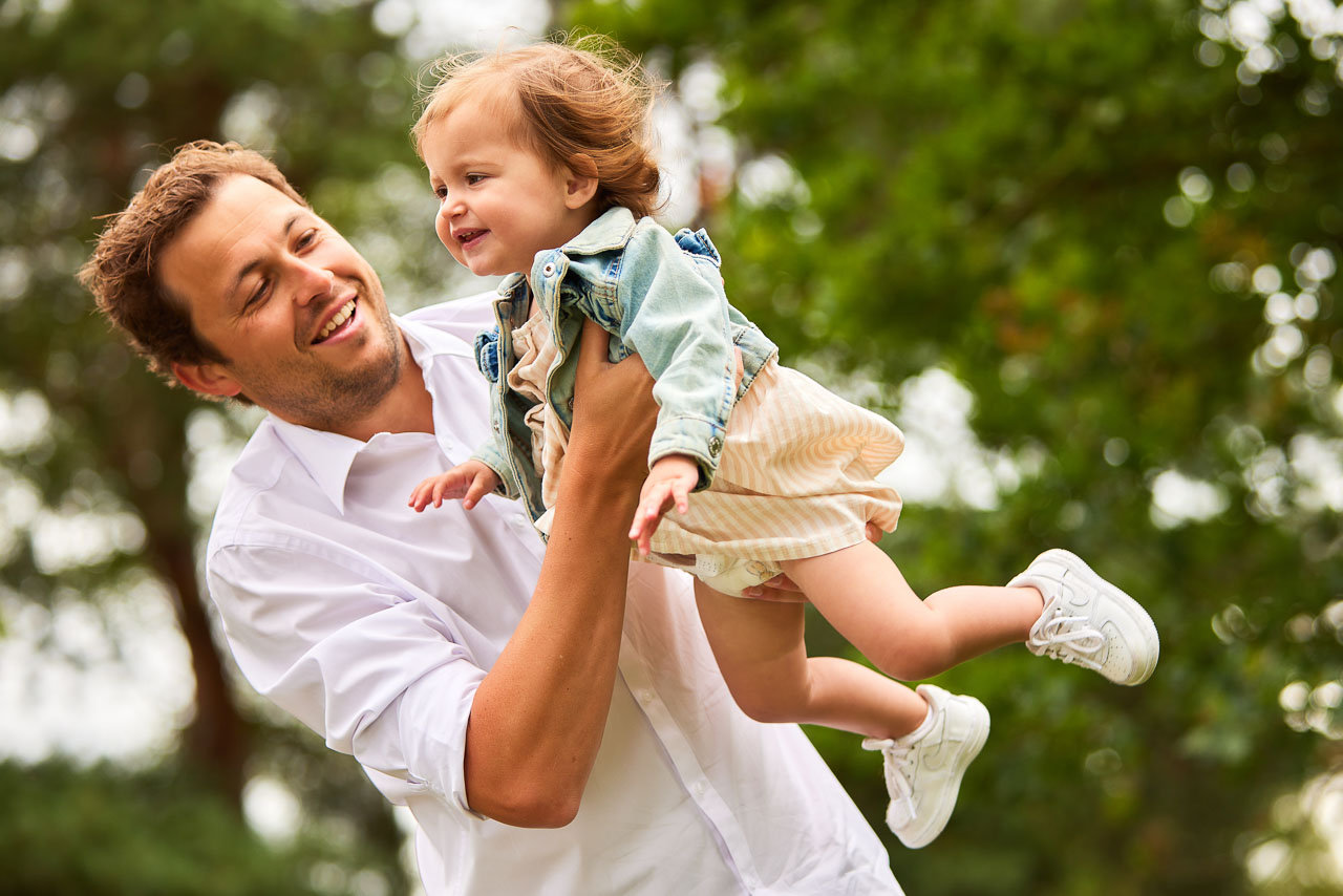 Foto bij het verhaal van Charissa, Joris en Marilou, door familiefotograaf Jorick Michiels