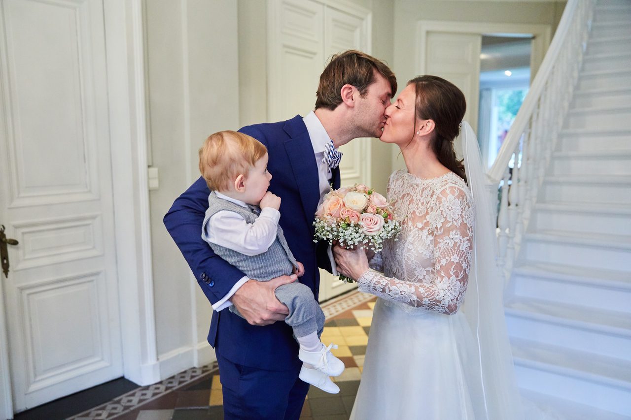 Foto bij het verhaal van Julie-Pascale en Klaas, door huwelijksfotograaf Jorick Michiels