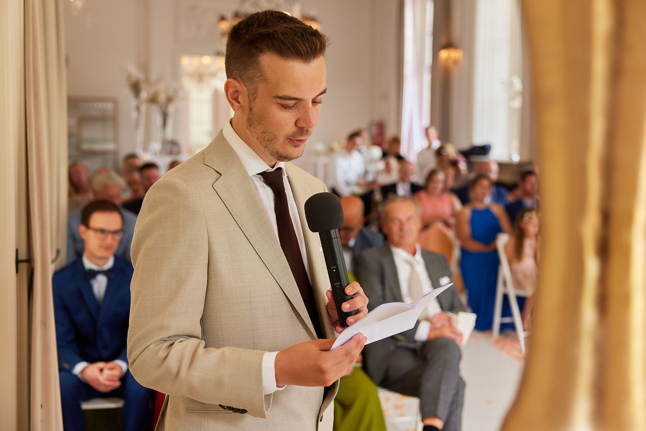 Foto bij het verhaal van Kara en Tim, door huwelijksfotograaf Jorick Michiels