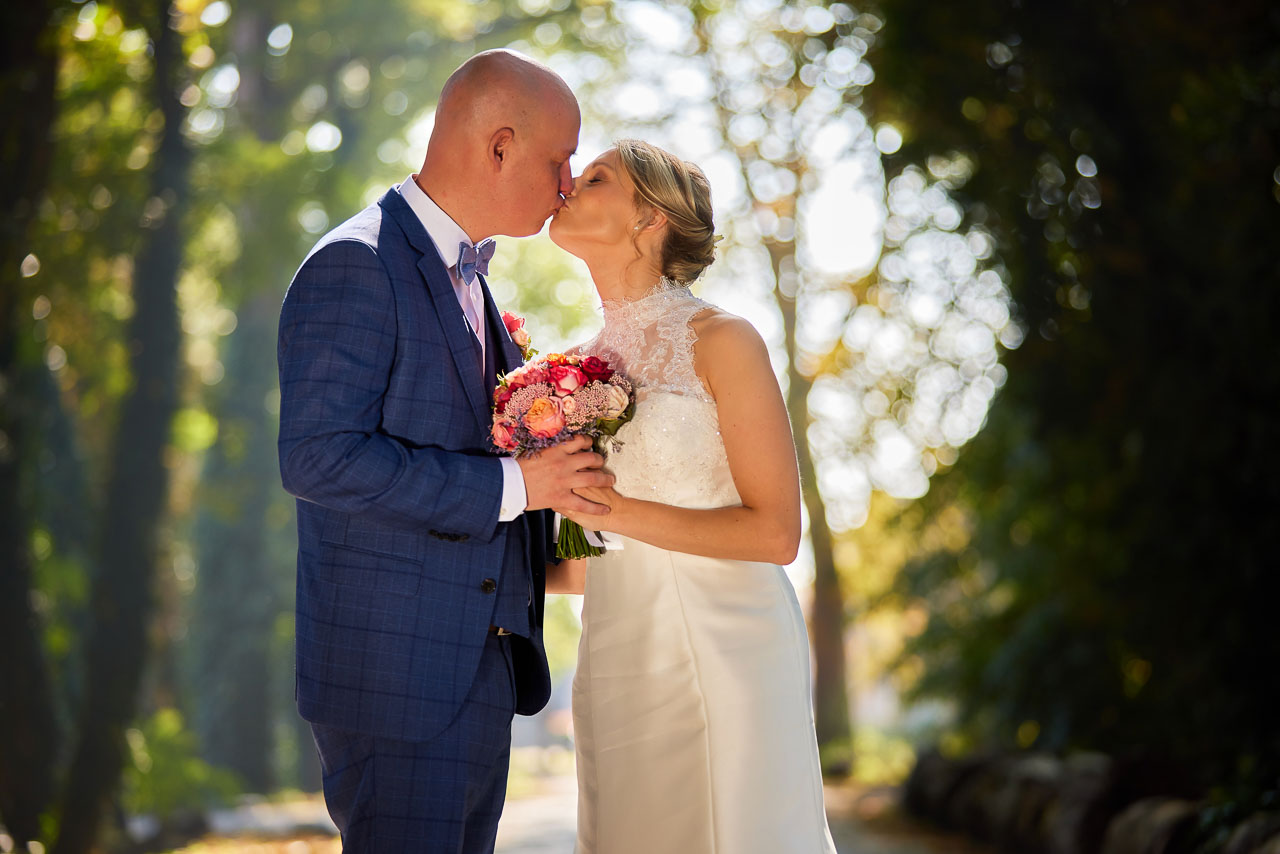 Foto bij het verhaal van Valérie en Wim, door huwelijksfotograaf Jorick Michiels