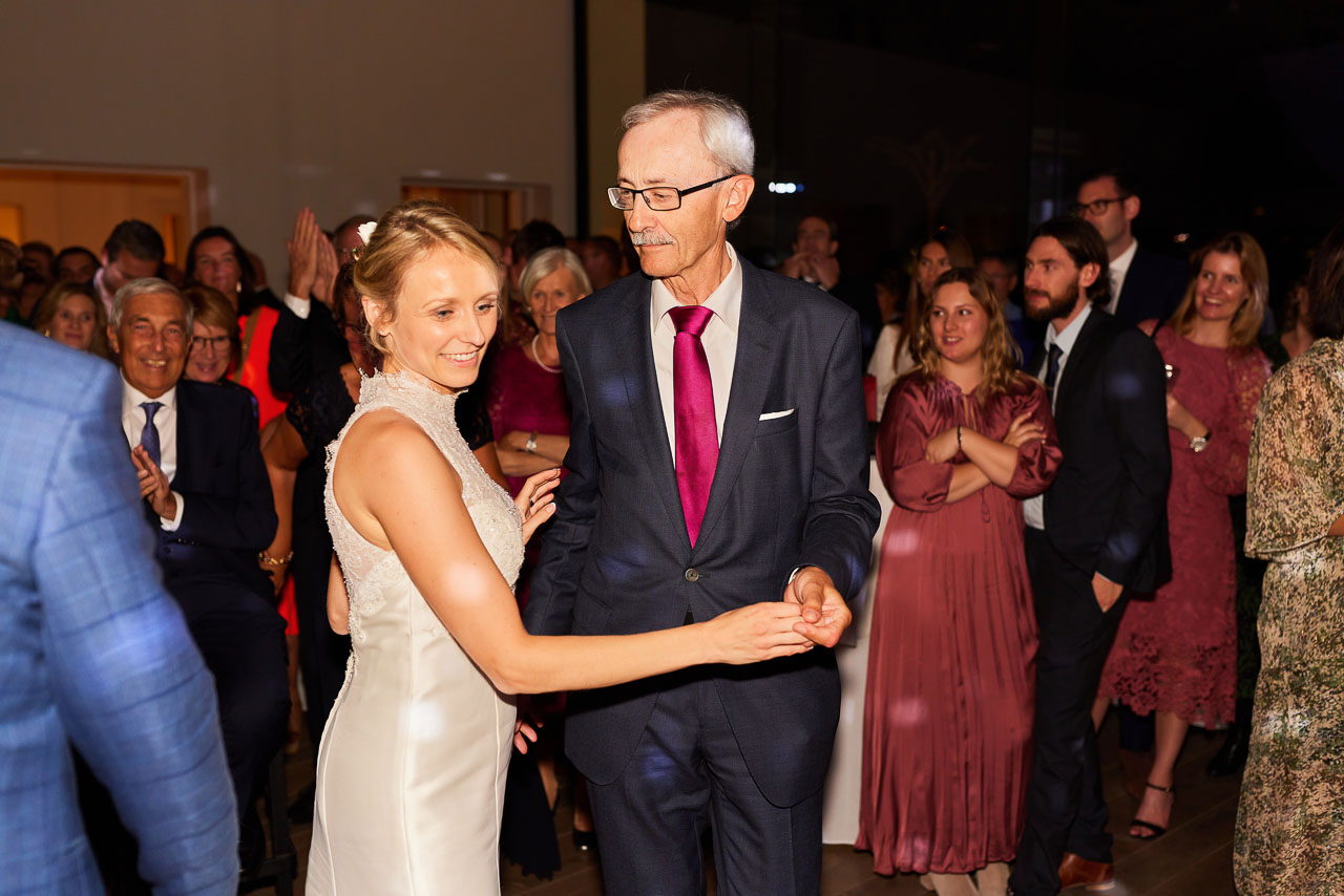 Foto bij het verhaal van Valérie en Wim, door huwelijksfotograaf Jorick Michiels