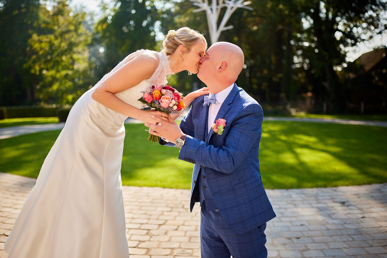 Foto bij het verhaal van Valérie en Wim, door huwelijksfotograaf Jorick Michiels